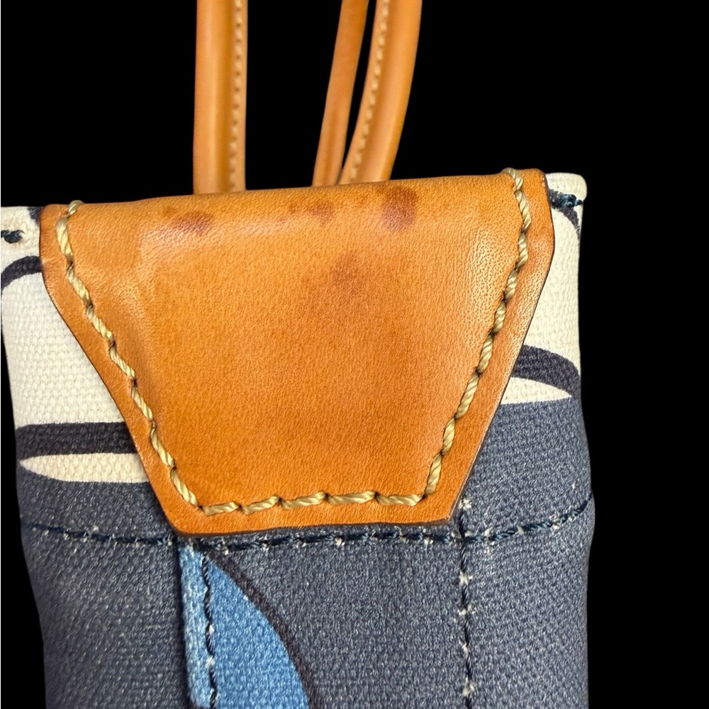 Etro Blue & White Canvas & Leather Trim Tote Set (A754) - Picture 13 of 17